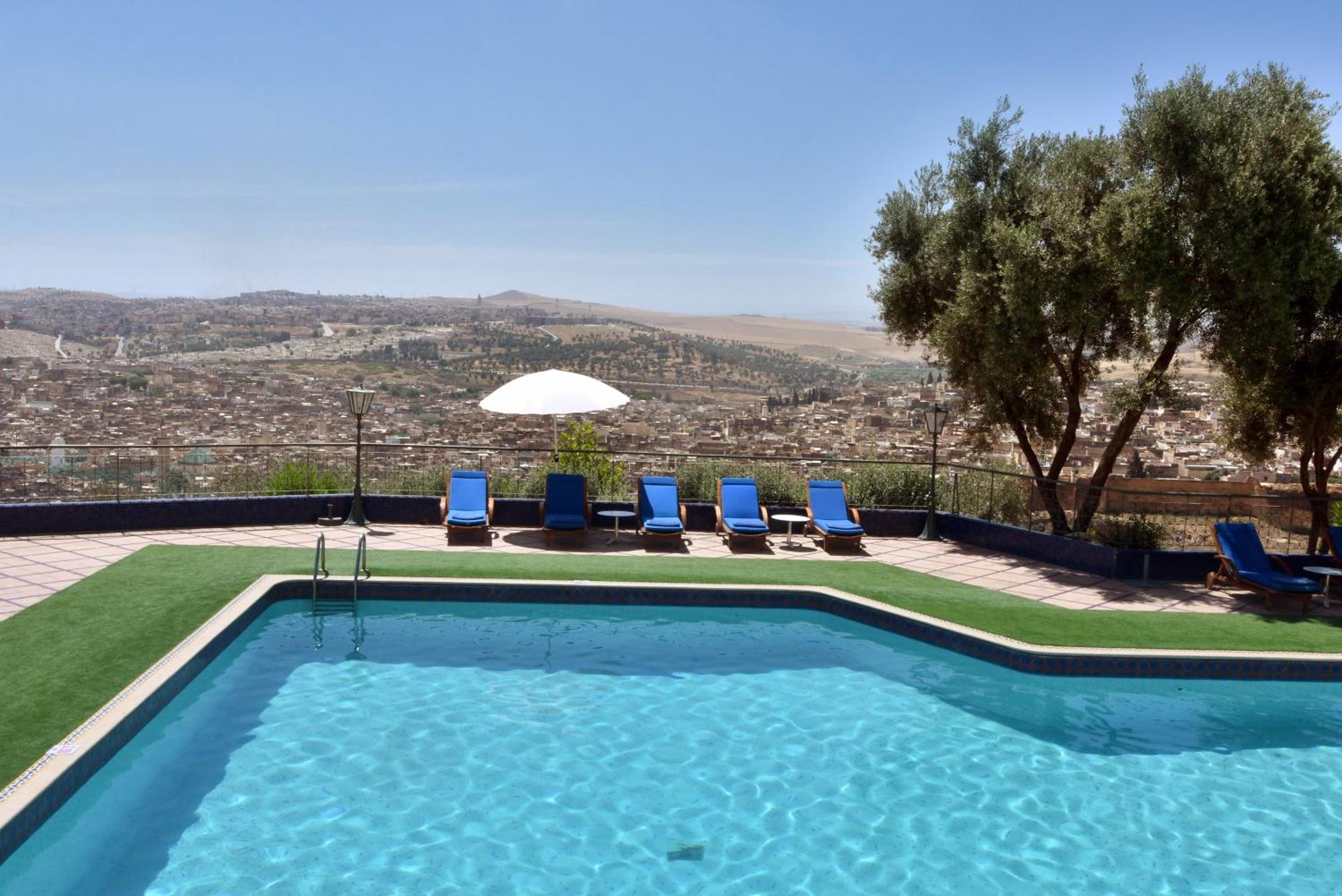 Les Merinides Fes Exterior photo